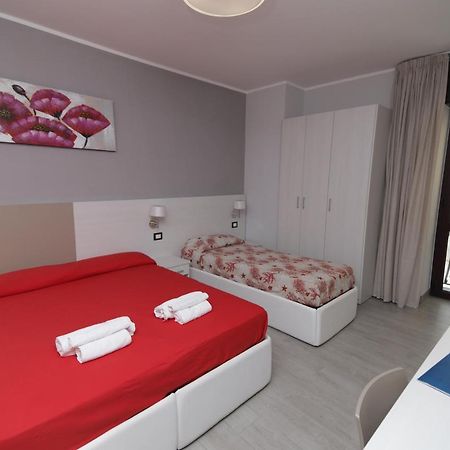 Bed and Breakfast Meuble Leonetti Чентола Экстерьер фото