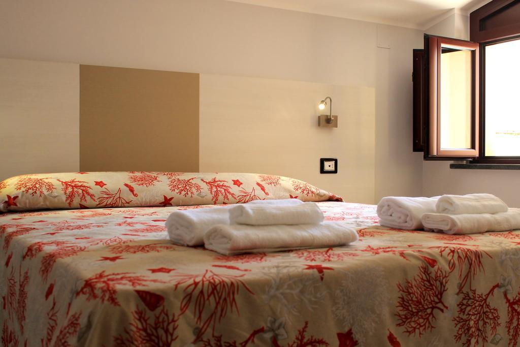 Bed and Breakfast Meuble Leonetti Чентола Экстерьер фото