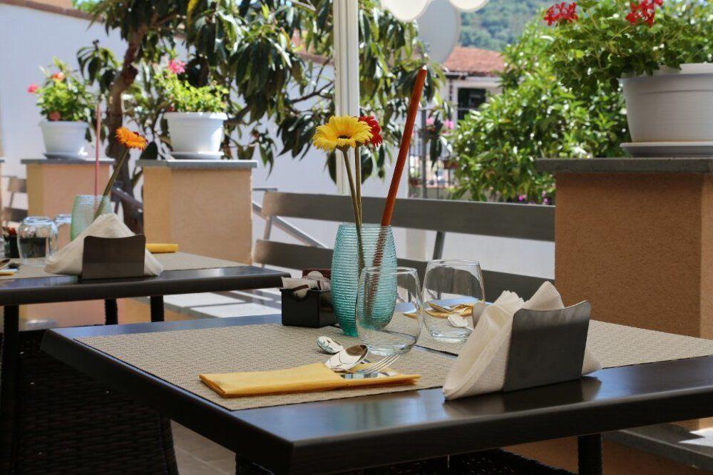 Bed and Breakfast Meuble Leonetti Чентола Экстерьер фото