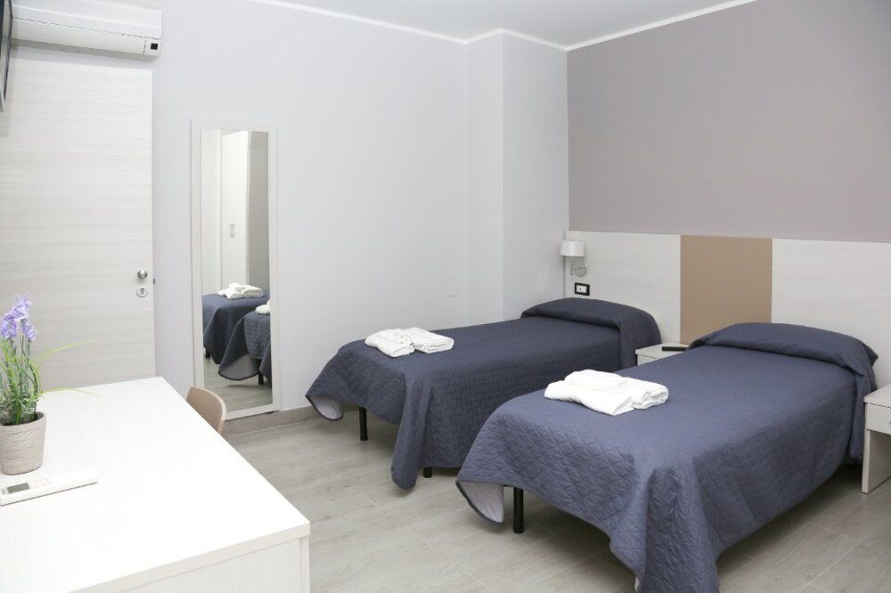 Bed and Breakfast Meuble Leonetti Чентола Экстерьер фото